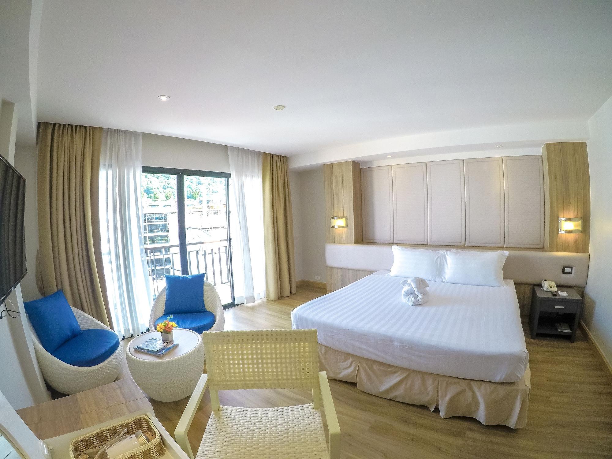 Hiran Residence Patong Luaran gambar