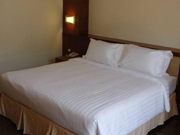 Hiran Residence Patong Luaran gambar