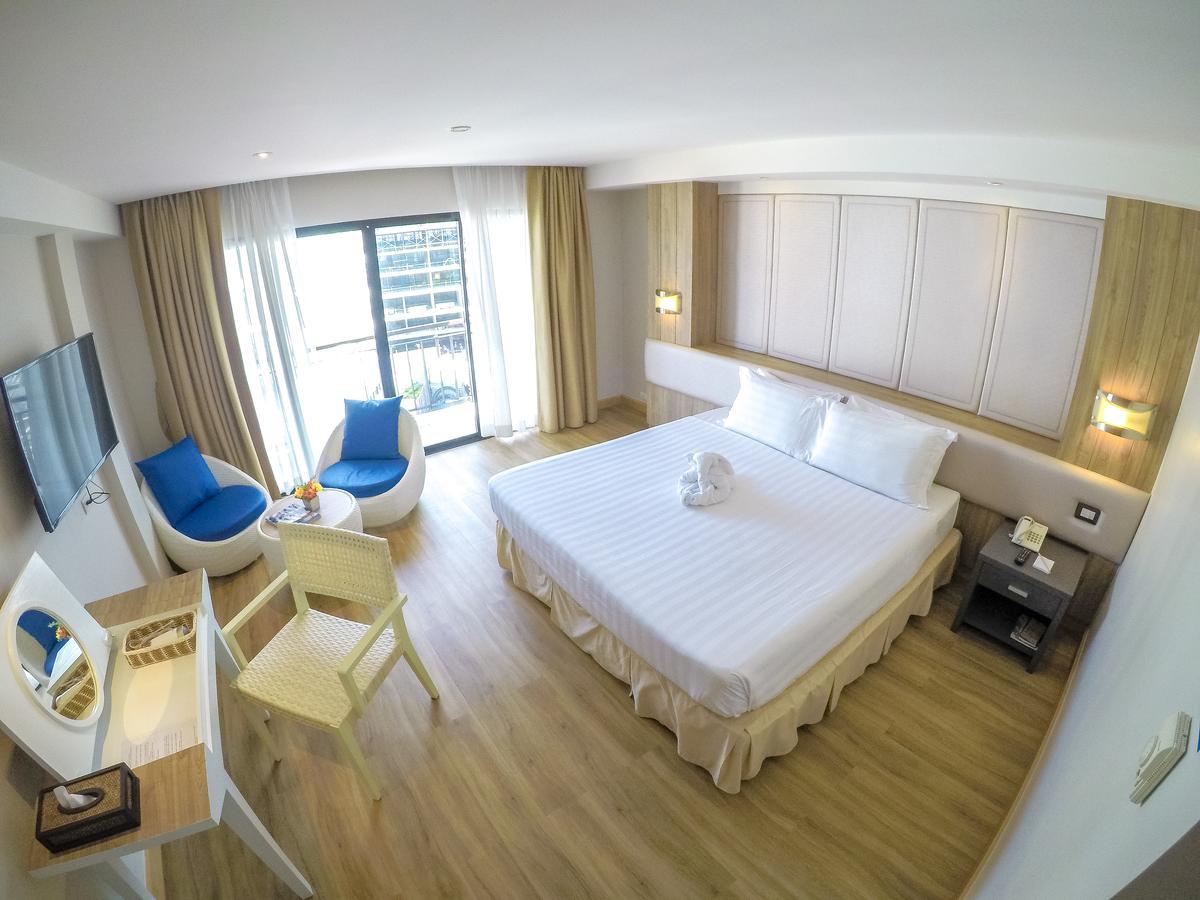 Hiran Residence Patong Luaran gambar